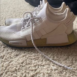 Adidas NMD R1 V2 sneakers